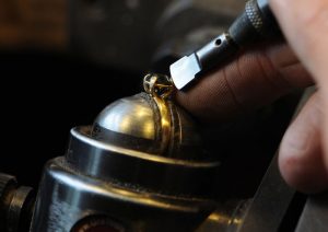 Setting a black diamond