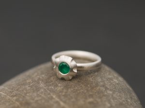 Emerald ring in sterling silver
