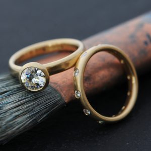 Moissanite wedding set with eternity band4