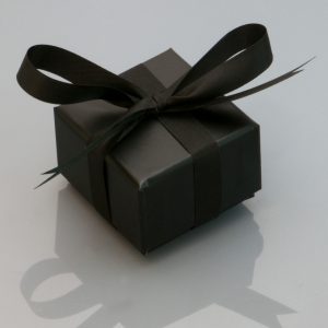 Black ring box