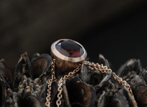 red garnet cup pendant in 18K rose gold