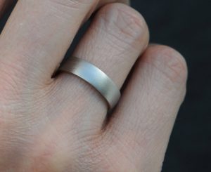 6mm platinum mans band