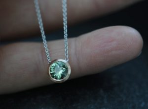 green sapphire 7mm cup necklace in 18K rose gold and white gold chain