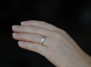 plain silver wedding band 3mm