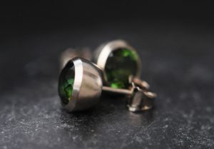 green tourmaline stud earrings 18K white gold