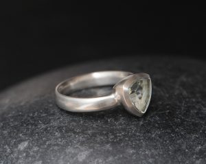 green amethyst 8mm trillion silver ring