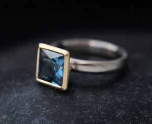 London blue topaz 8mm princess cut mixed metal ring
