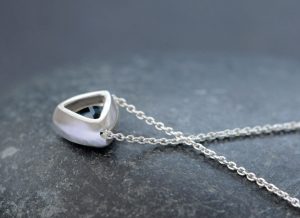 london-blue-topaz-trillion-pendant-in-silver