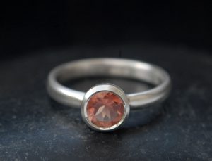 sunstone-7mm-bezel-set-ring-in-silver-front
