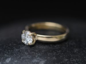 lab-created-diamond-claw-ring-in-18K-YG-2