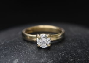 lab-created-diamond-claw-ring-in-18K-YG-4
