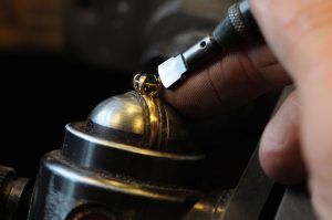 Setting the stone in a black diamond ring