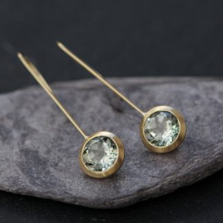 Lovely green amethyst Lollipop earrings, set in 18K yellow gold. Designed and handmade by William White in Cornwall, UK. The drop can be adjusted to suit.