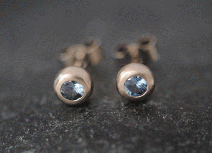 Montana-blue-sapphire-stud-earrings-in-18K-white-gold