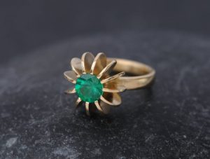 Emerald Sea Urchin Ring in 18K gold