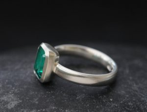 lab created emerald 6x8 oct cut in platinum