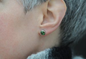 green tourmaline stud earrings 18K white gold