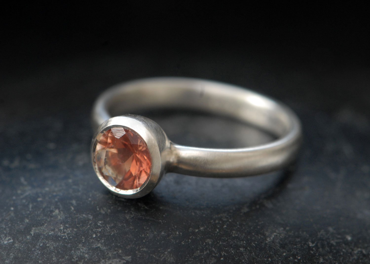 sunstone-7mm-bezel-set-ring-in-silver