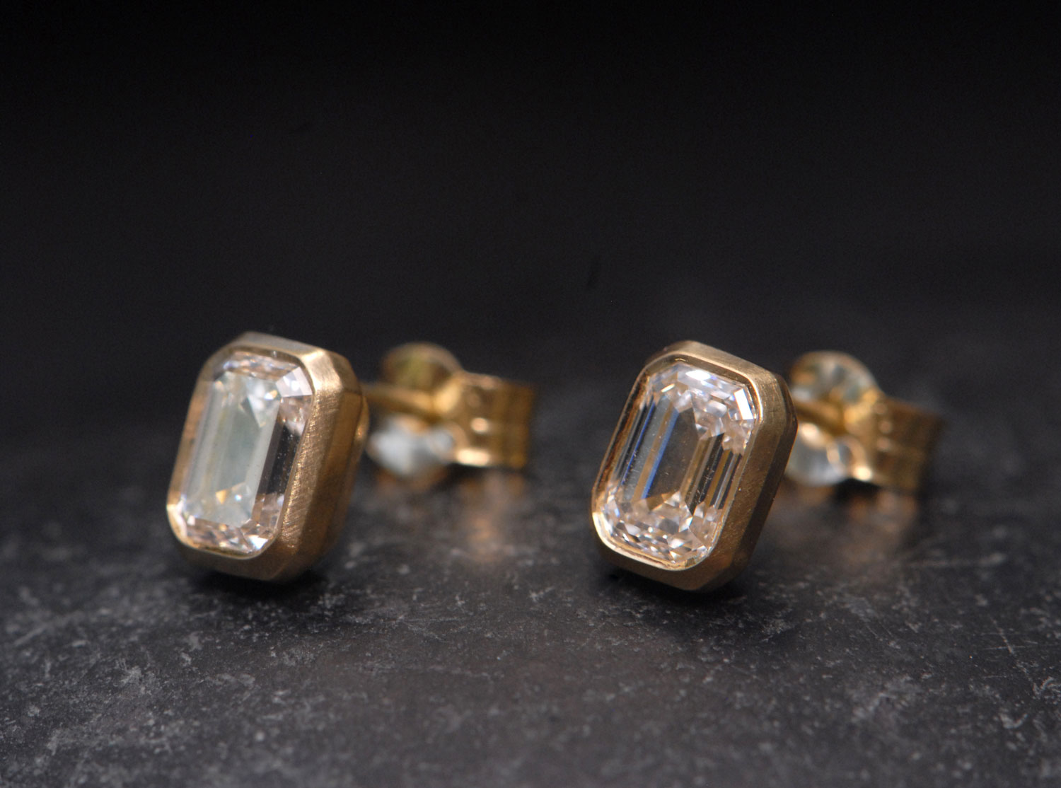 lab-diamond-octagon-cut-stud-earrings-in-18K-gold
